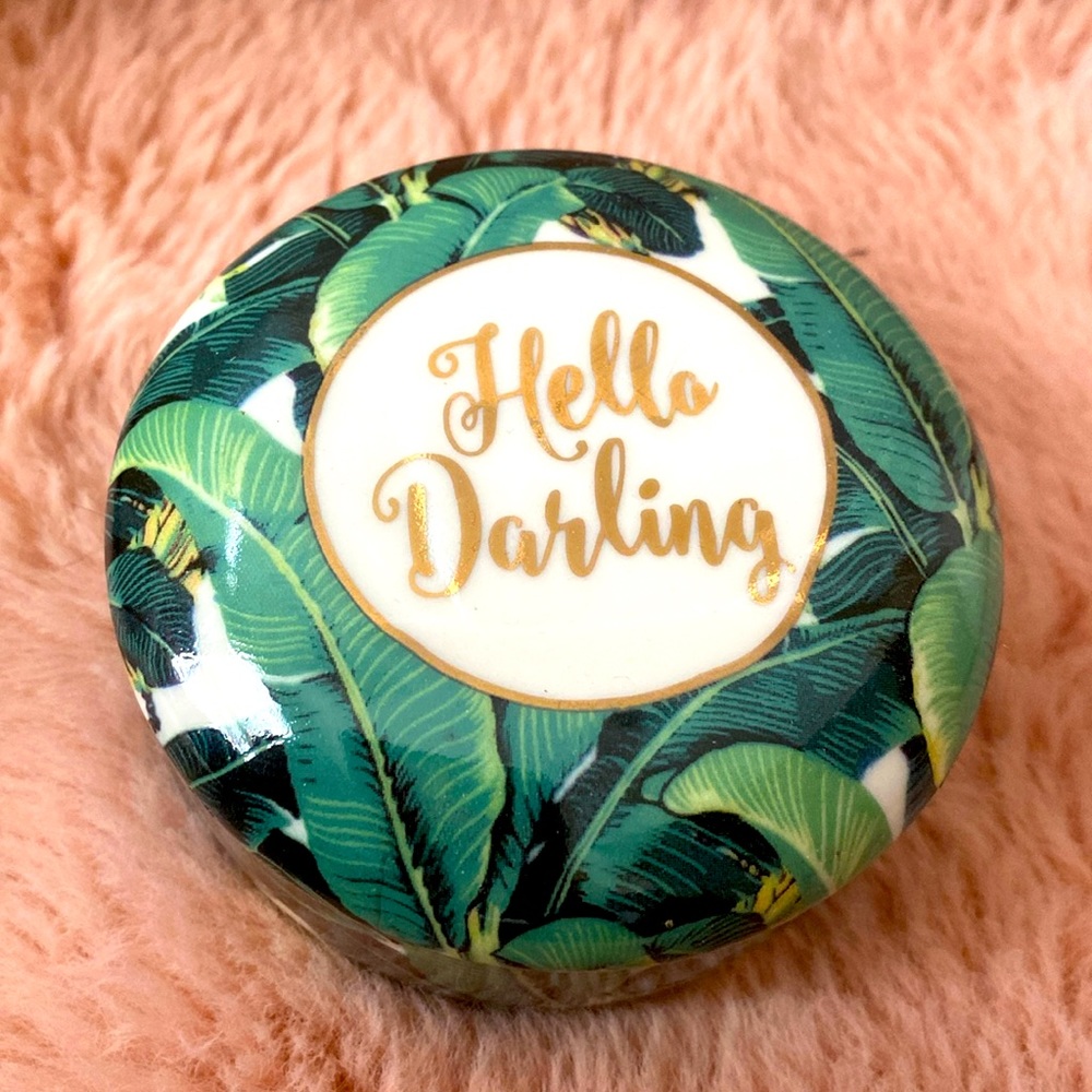 “Hello Darling” banana leaf print trinket box